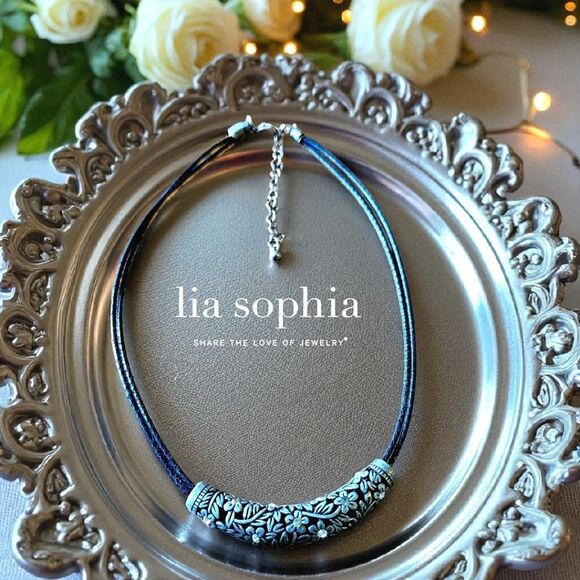 LIA SOPHIA Silver, Crystal, And Leather Necklace VINTAGE INSPIRED - Picture 1 of 14